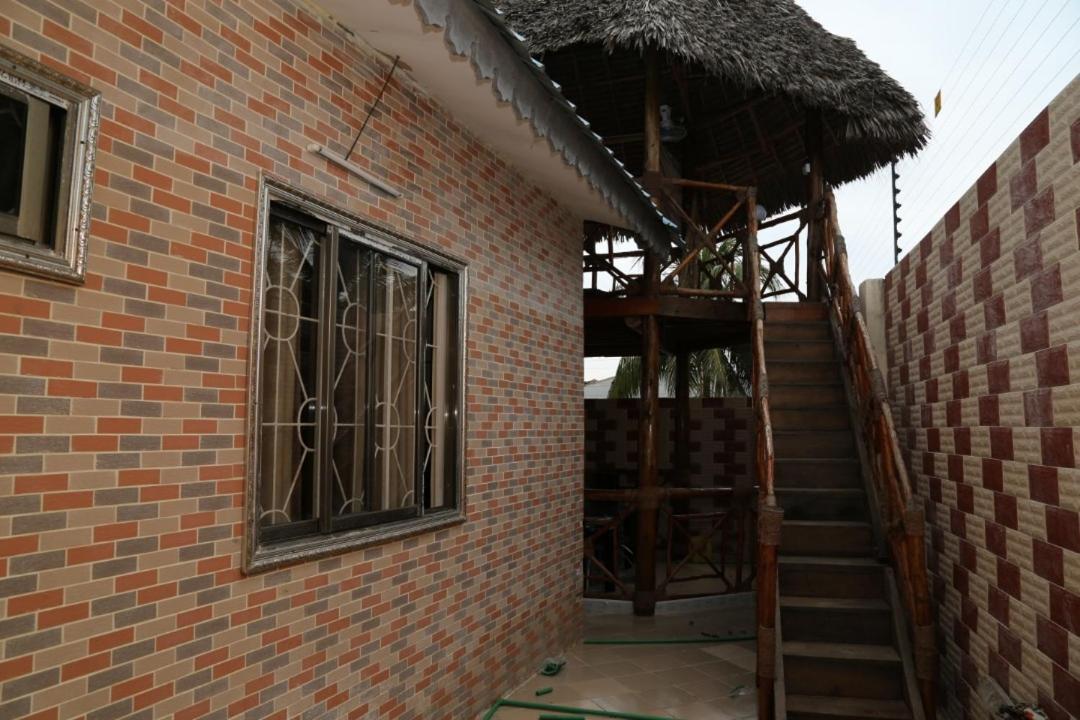 Dalma Lodge *